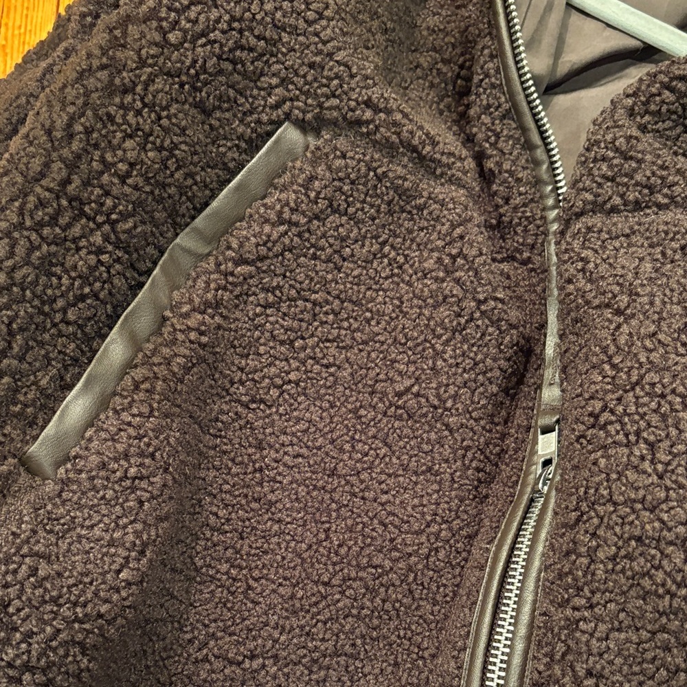 H&M Dark Brown Faux Sherpa Jacket Sz. XS NWT - Picture 7 of 8